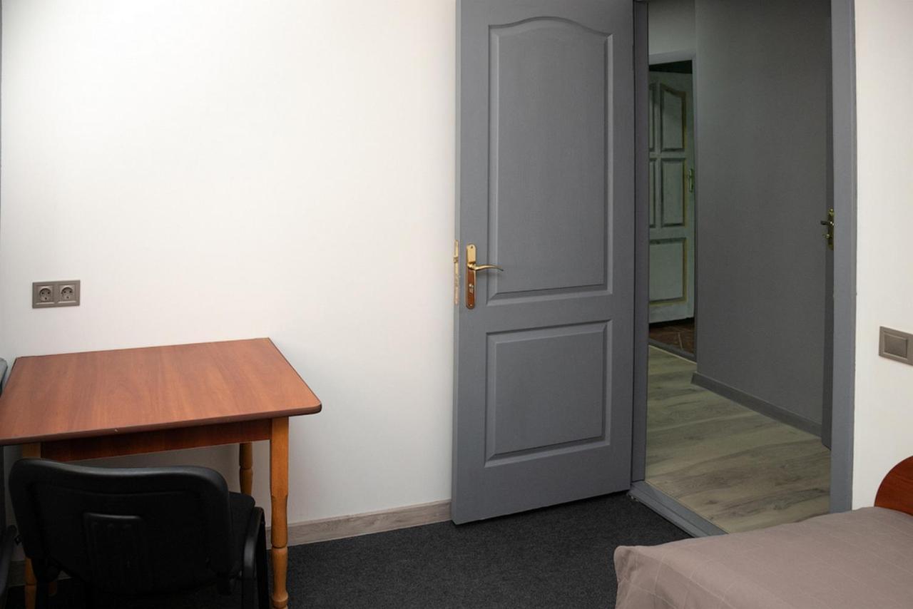 Hotel Sacvoyage Kiev Esterno foto